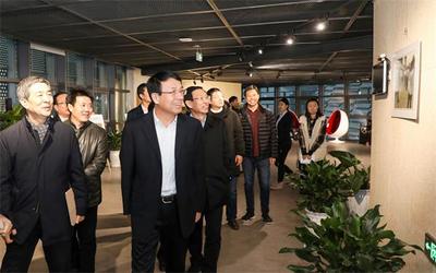 王鲁明调研文化旅游工作 聚焦文化事业繁荣与群众精神生活丰富